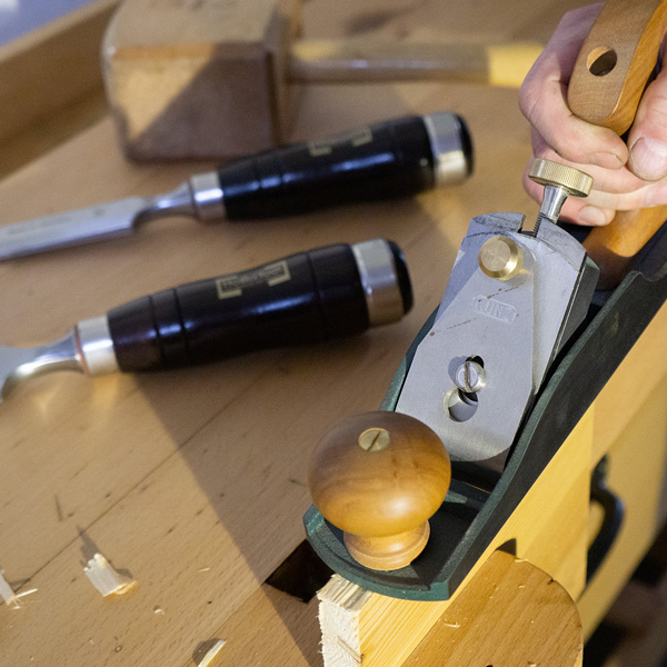holzwurm-lippe-hobelbank-aufgearbeitet-echtholz-ulmia-produktseite-galerie-3