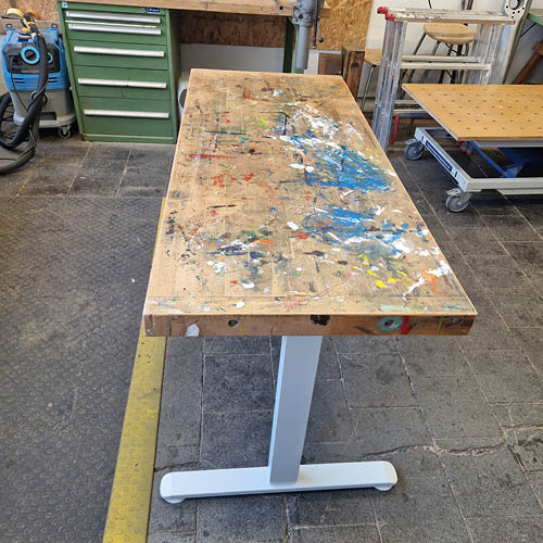 holzwurm-lippe-echtholz-arbeiten-udo-reinhardt-projekt-hobelbank-hoehenverstellbarer-schreibtisch-gallerie-2-500x500px